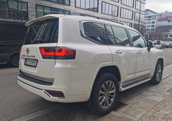 Toyota Land Cruiser cena 696468 przebieg: 1000, rok produkcji 2023 z Warszawa małe 326